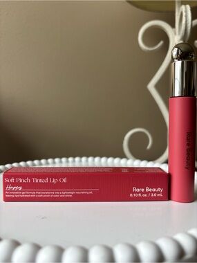 Rare Beauty Soft Pinch Tinted Lip Oil — Happy